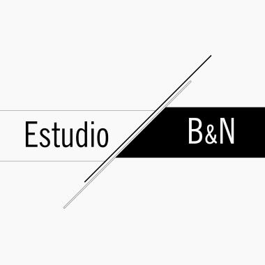 ESTUDIO BLANCO Y NEGRO