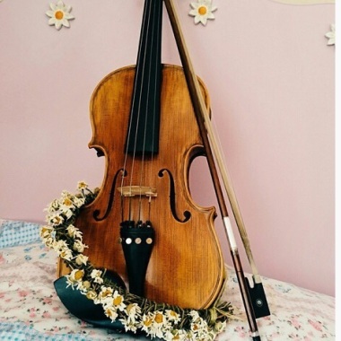 Alicia Rowell - Musique