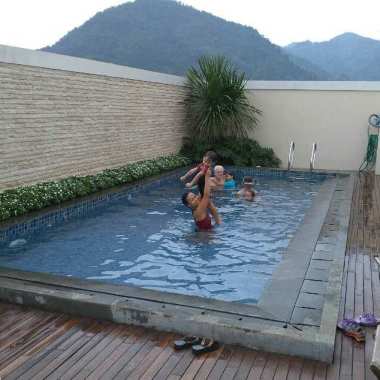 D'Jae Pools