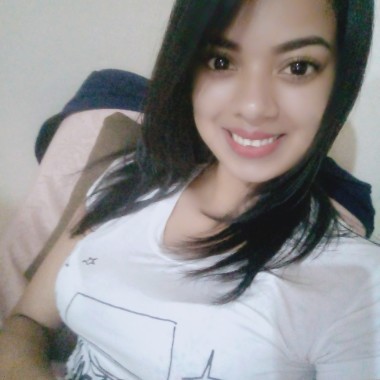 Emeely Vasquez