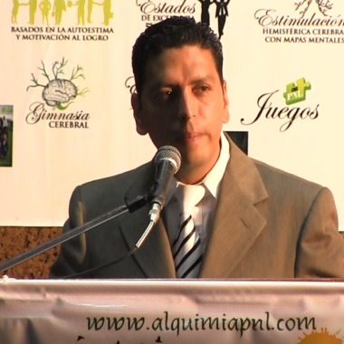 Fidel Nava Coach
