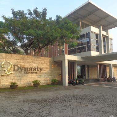 Les Privat Renang Surabaya Barat