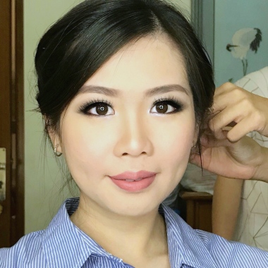 Kezia Felania Makeup