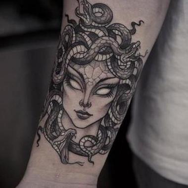 Tatuador a domicílio mas barato