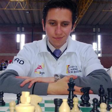 Club de ajedrez mentes brillantes