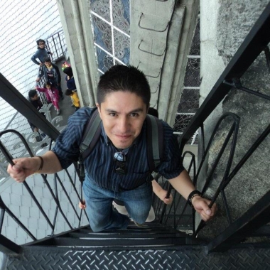 Mario Moreno Tour Guide