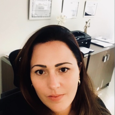 Anelise Ferraz Ollé