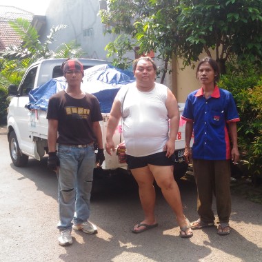 JASA PINDAHAN HABIBI DAN AINI RENTAL MOBIL