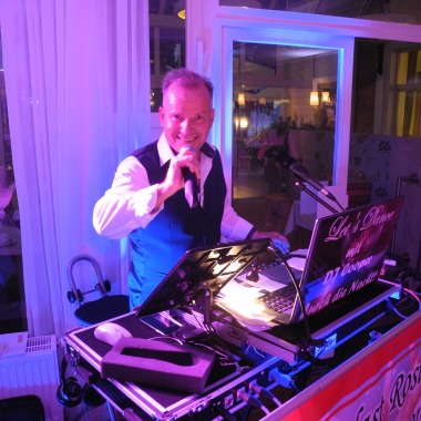 DJ Cooper
