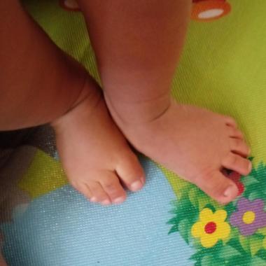 Happy feet