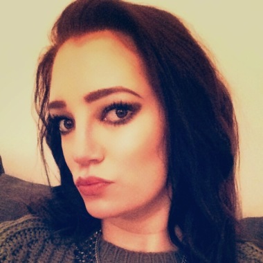 Marine C. mua beauty maker