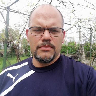Vura Róbert