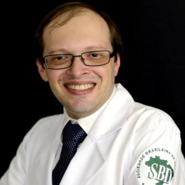 Dr Vando Sousa
