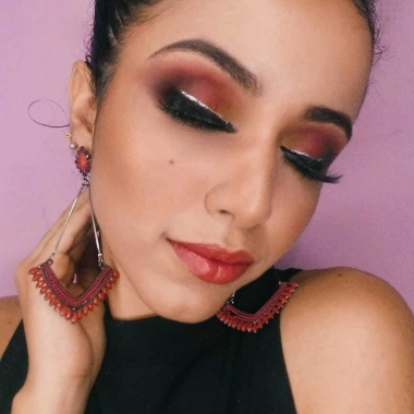 Viviane Ribeiro Makeup