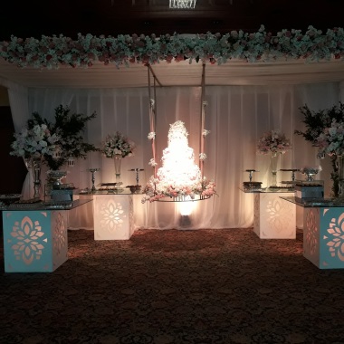 Open bar & catering service