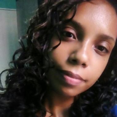 Kelly Oliveira Enfermeira