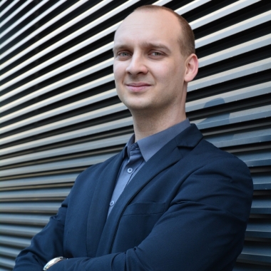 Bartosz Nowak - lepiejnizwbanku.pl