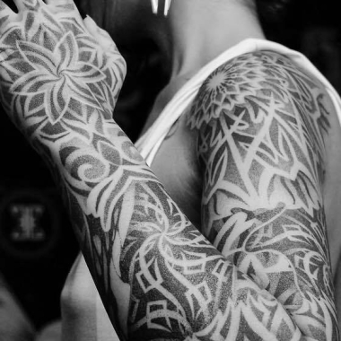 Golden Geometry Tattoo Stuttgart