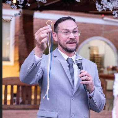 Celebrante Danilo Loureiro ( Juiz de Paz )
