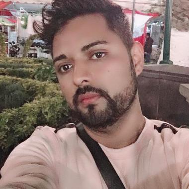 Khriz barber