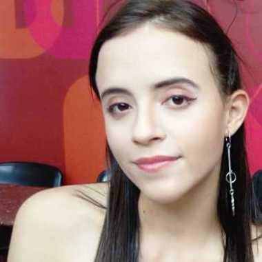 Juliana Guzmán psicóloga clínico-social