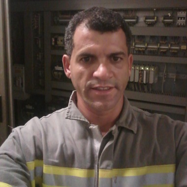 LR Elétrica e Automação.