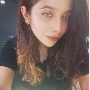 Rukhsar kadri makeup and hair artist