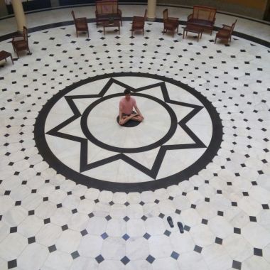 Aulas De Meditação