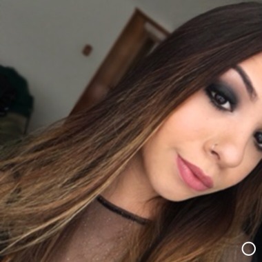 Laura makeup