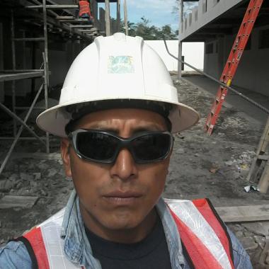 SERVI CONSTRUCCIONES   R.CH