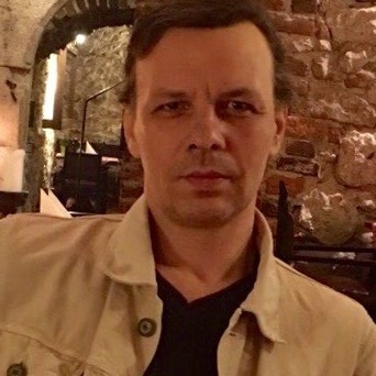 Адвокт Лисюк Михайло Олександрович