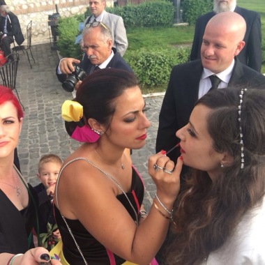 Happy Make up