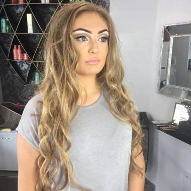 Model Me Hair & Makeup