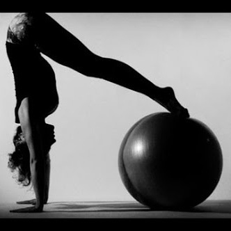 Pilates eğitmeni