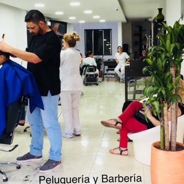 Spa & Peluquería  More