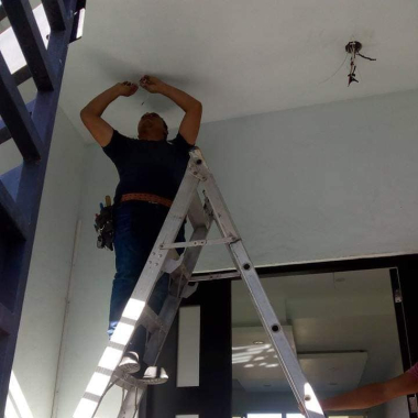 Instalaciones Eléctricas Diaz