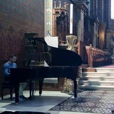 Accord-reparations-reglages-transport de piano-location de piano 