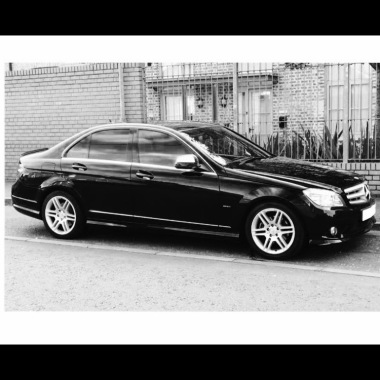 Paddy’s Mercedes Taxi