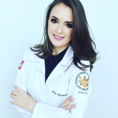 Dra Ananda Cezana Pediatria