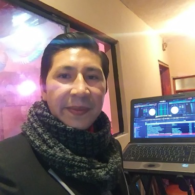 Alquiler de disco movil Dj Animacion Luces etc. 0960903456