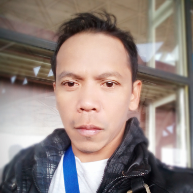 Gerlito Tan, Carpenter 