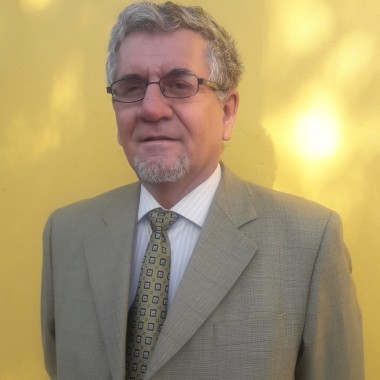 Clases de Matemática y Física Profesor Titulado