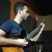 Aulas de Guitarra Acústica e Eléctrica