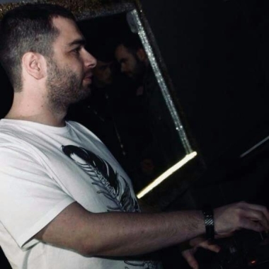 Dj Chris Anestakis