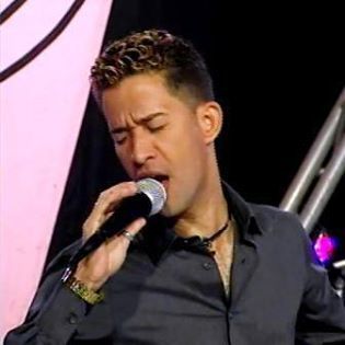 PROFESOR DE CANTO (Especialista de canto titulado)