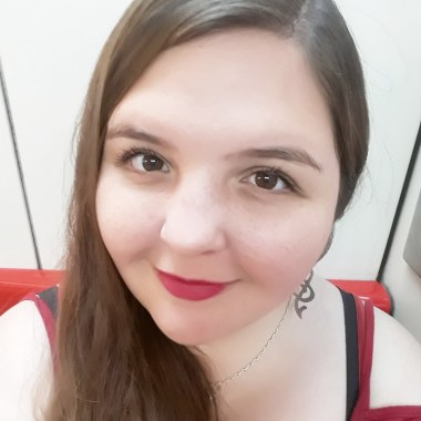 Cuidadora y aseadora