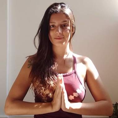 Ana Clara Brant YOGA