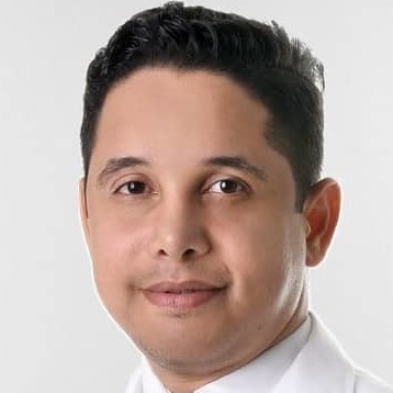 Dr. Iván González