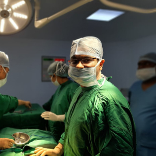 Dr Bhavesh Doshi