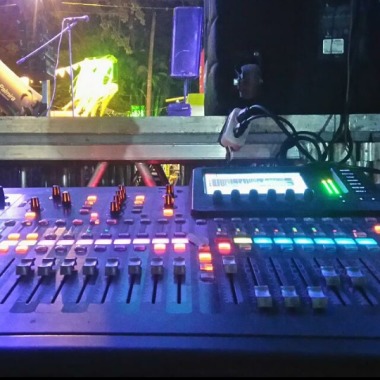 Gk producciones.